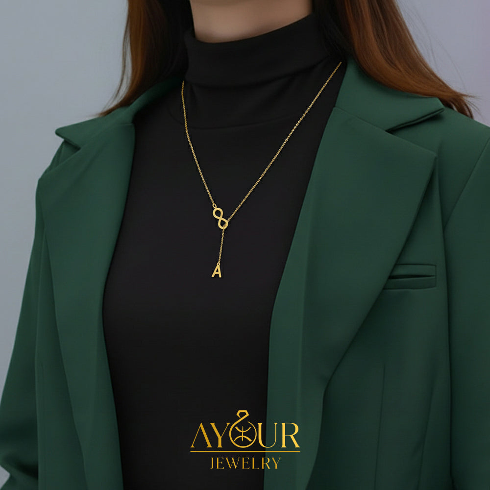 Collier infini doré en argent 925 avec lettre personnalisée,  – bijou femme élégant.